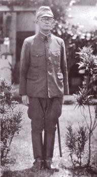 Japonský generálporučík Haryuoshi Hyakutake